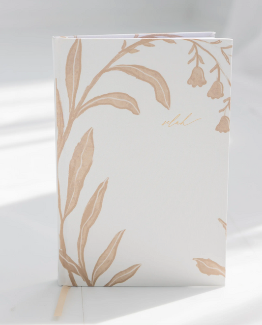 The Everly Notebook: Dot Grid